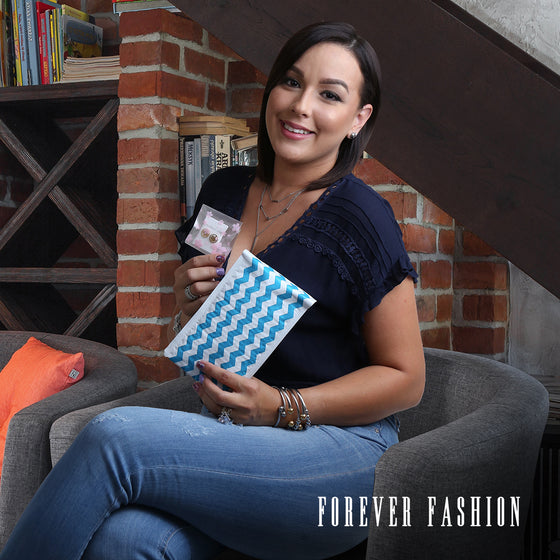 Suscripción de REGALO por 12 Meses al Club Mensual de Forever Fashion
